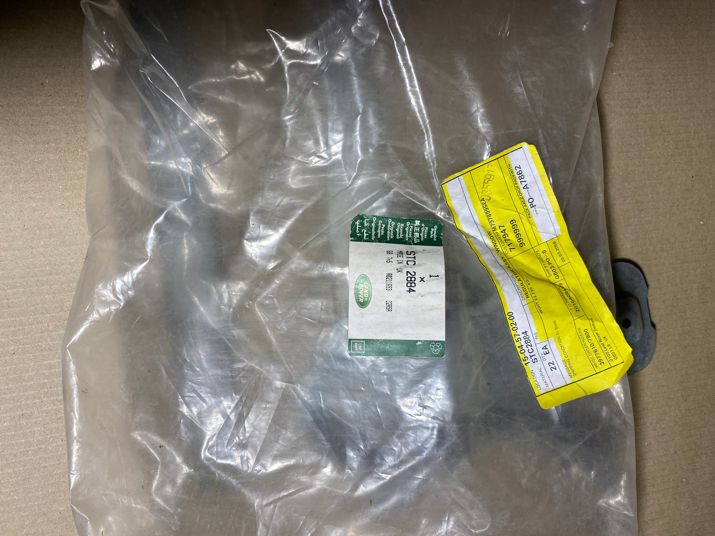 Genuine Rear Door Window Regulator (RH / Right-Hand, Electric) | STC2884 | Genuine Land Rover - NOS OEM Part