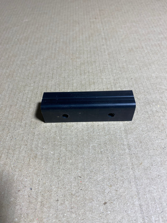 Genuine Bumper End Cap Bracket / Front or Rear Bumper Support Plate | MUC6394 | Genuine Land Rover - NOS OEM Part