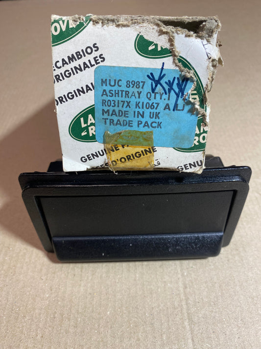 Transfer Case Tunnel Ashtray Assembly | MUC8987 | Genuine Land Rover - NOS OEM Part