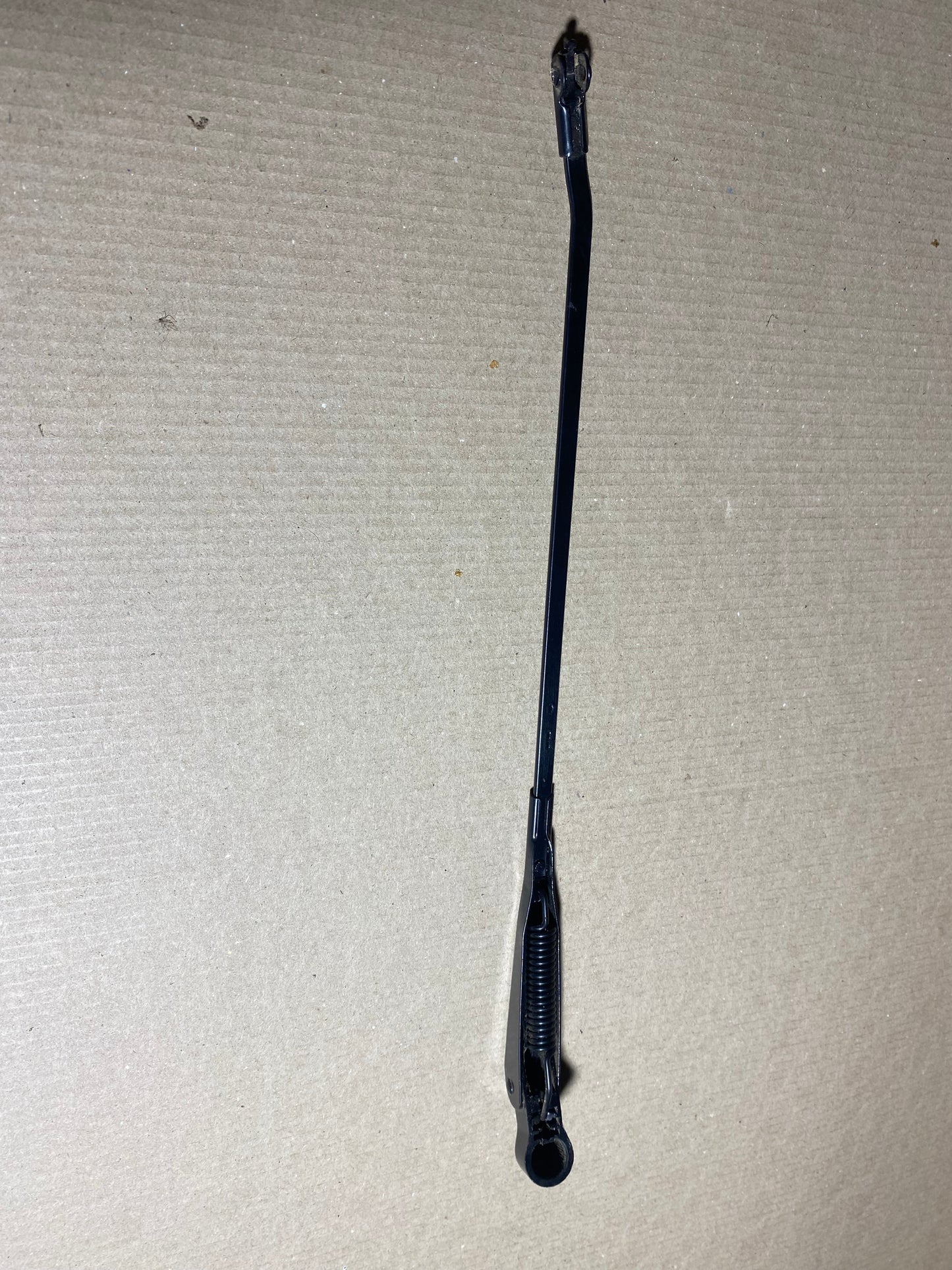 Genuine Windscreen Wiper Arm (Front, RHD) | PRC1896 | Genuine Land Rover - NOS OEM Part